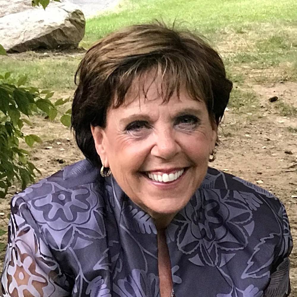 Meet your Posher, Sharon
